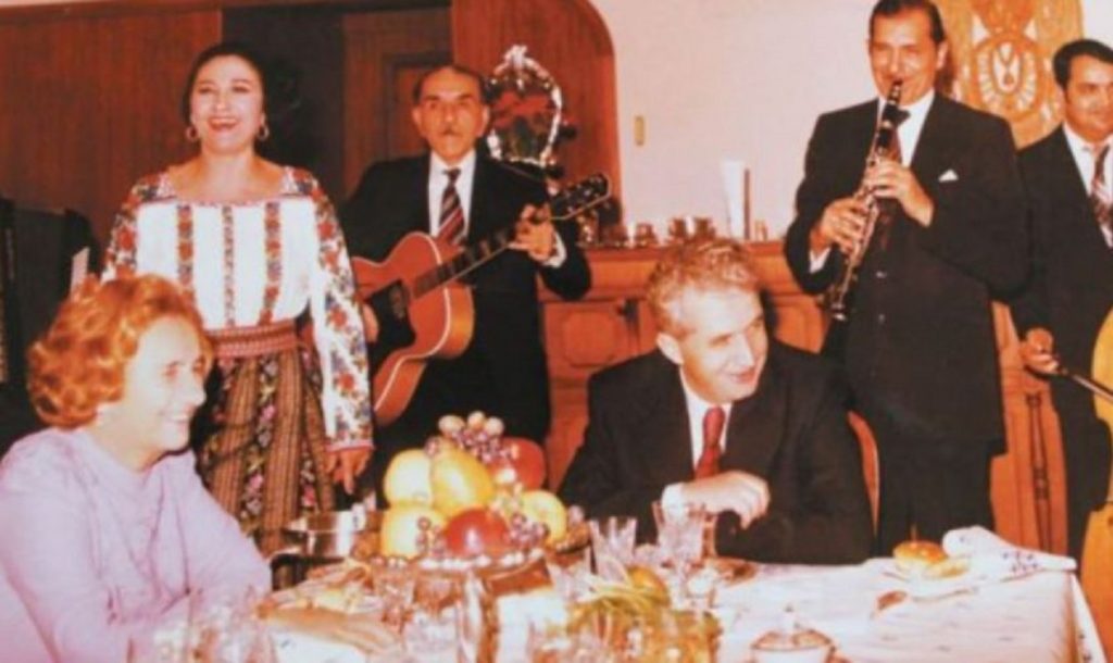 Mâncarea favorită a lui Nicolae Ceaușescu îi dezgusta pe cei din jur. Cum reacționau ceilalți șefi de stat când vedeau ce mânca fostul dictator român