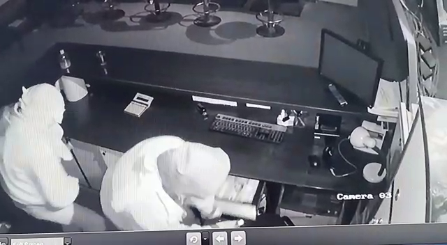 Scene incredibile în Medgidia, după ce patru bărbați au vrut să dea marea lovitură. Cum au fost prinși hoții VIDEO