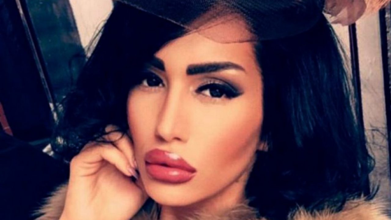 Margherita de la Clejani s-a apucat de moda si a spus adio cantatului. Ce preturi au hainele create de fiica Clejanilor