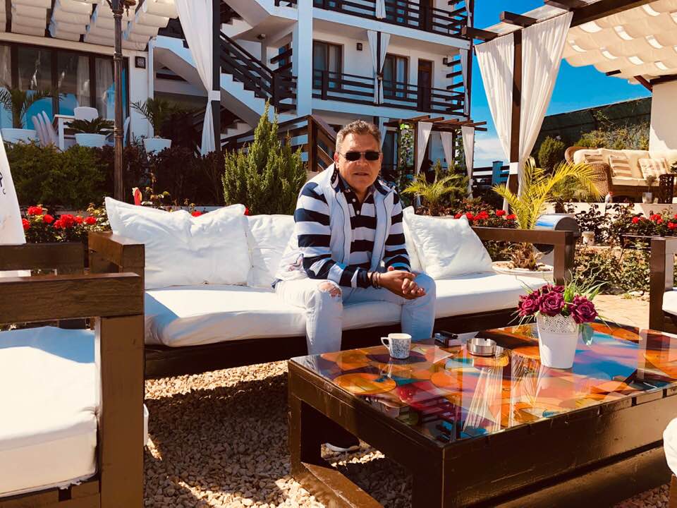 Ovidiu Komornyk a construit un hotel de un milion de euro in Vama Veche