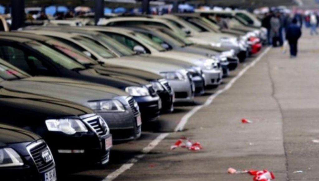 ANAF scoate mai multe mașini noi, printre care și branduri foarte cunoscute ca Mercedes-Benz, Kia, Toyota