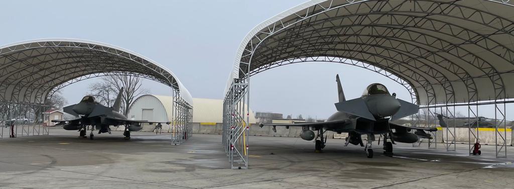 Baza aeriana Mihail Kogalniceanu beneficiază de azi de super avioane spaniole, de ultimă generație