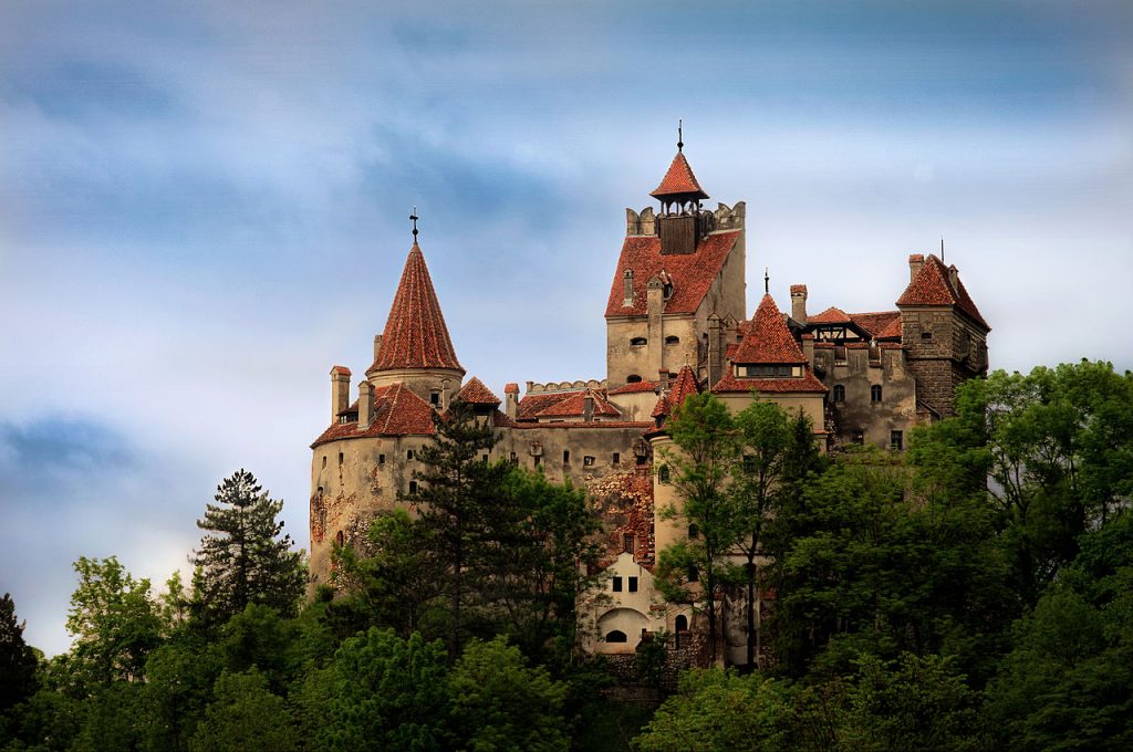 Brașov: Castelul Bran, lovit crunt de pandemie. Ce se întâmplă acum cu una dintre clădirile preferate de turiștii din toată țara
