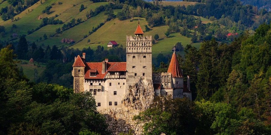 Castelul Bran, lovit crunt de pandemie