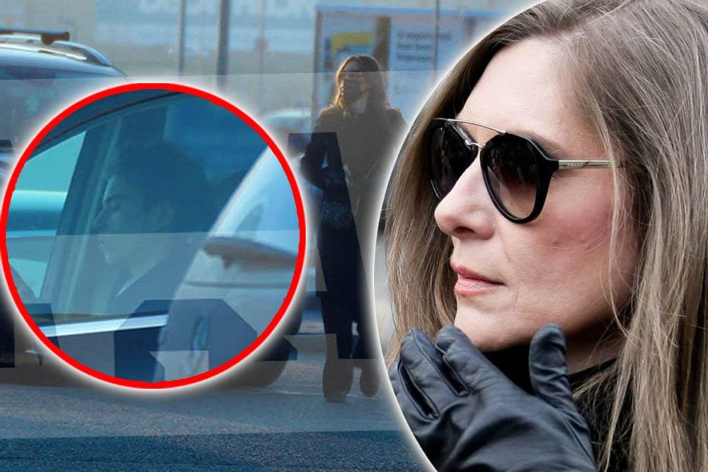 Ce fel de relație au Romanița Iovan și fiul ei. În fiecare zi se întâmplă asta cu ei. FOTO EXCLUSIV