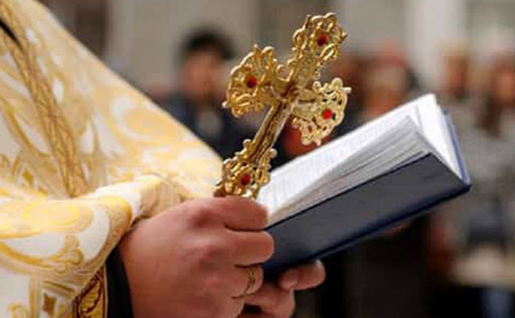 Ce pățesc preoții care cer bani pentru slujbele religioase. Pedeapsa dezvăluită de arhiepiscopul Sucevei