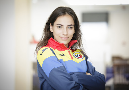 Jucătoarea de fotbal din România care trăiește lângă George Clooney. ”Am avut noroc”