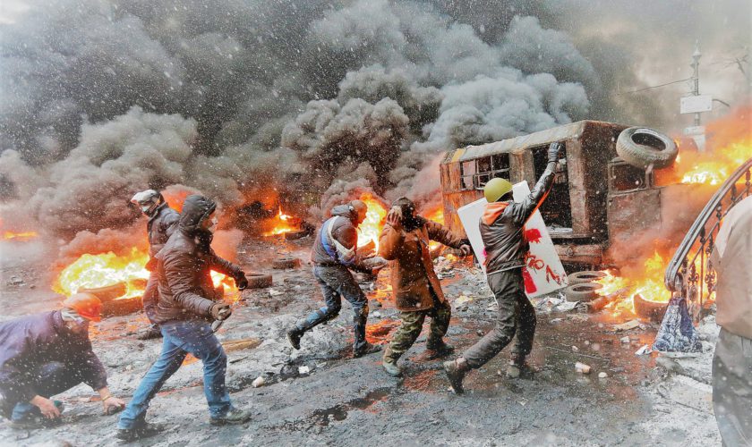 Trei soldati au murit in estul Ucrainei