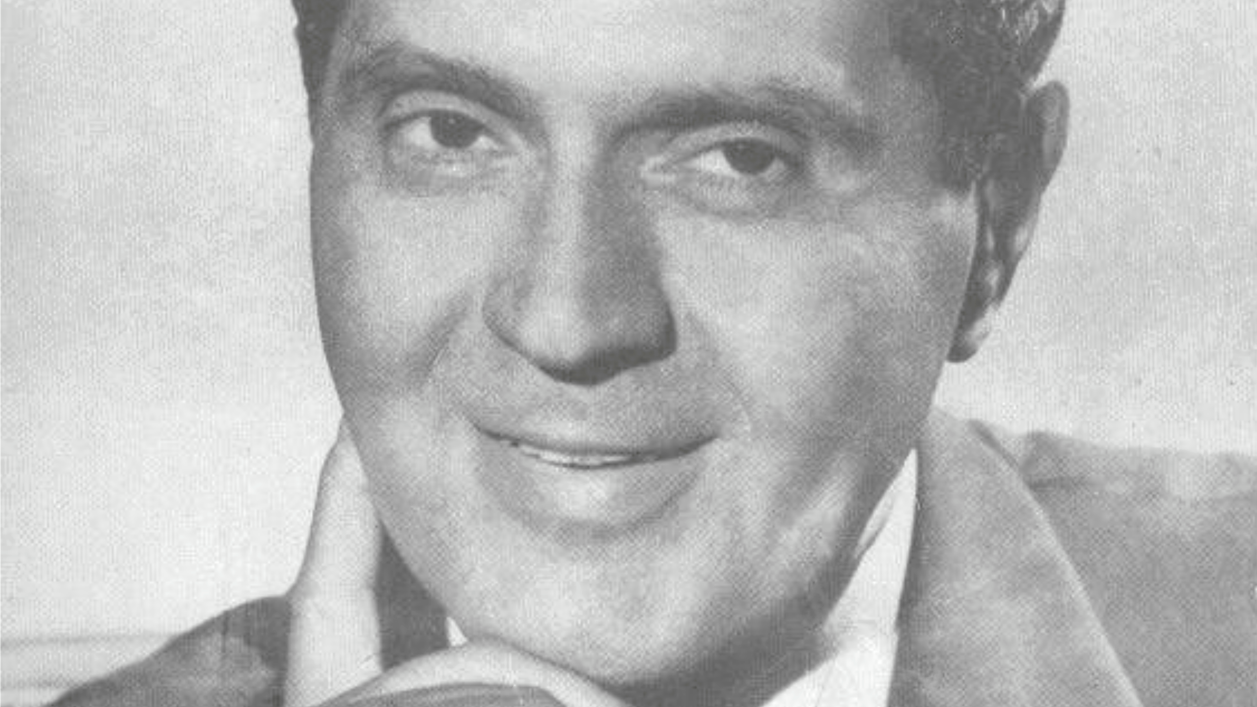 EXCLUSIV. Cine a cumparat apartamentul lui Gica Petrescu, plin de soareci si de gandaci