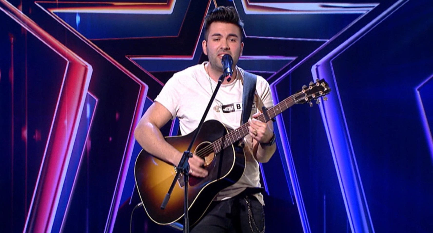 Juraților de la Românii au talent nu le-a venit să creadă când au auzit cu ce se ocupă noua lor slăbiciune