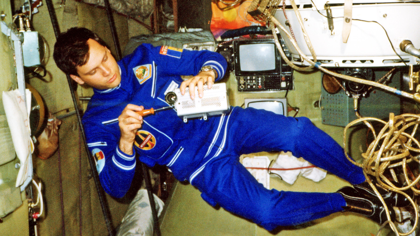 Romania trimite al doilea astronaut in spatiu. S-a dat startul inscrierilor. Ce spune Dumitru Prunariu: ”Vor conta studiile, sanatatea si varsta”