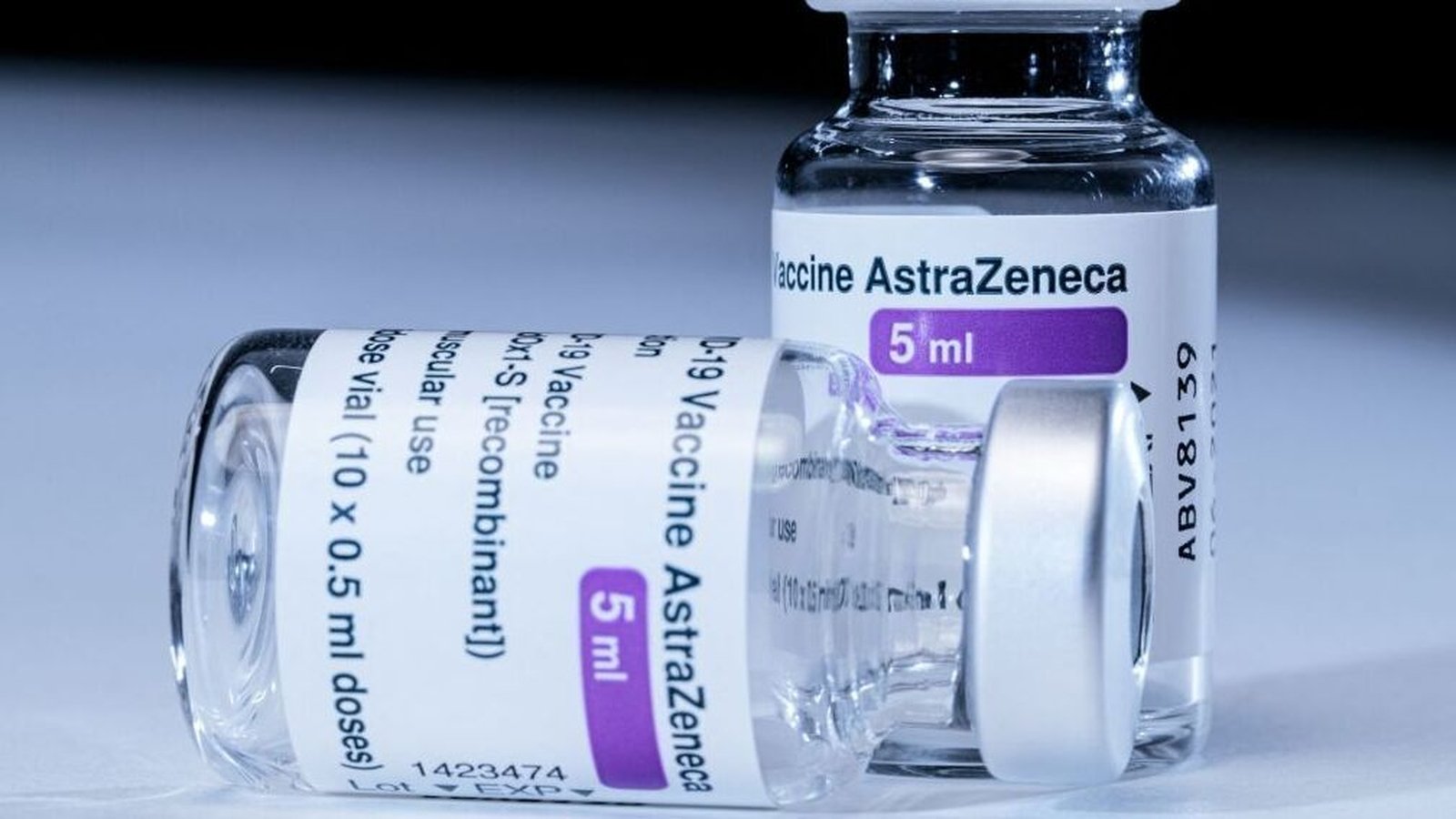 Raportul EMA dă asigurări cetățenilor că vaccinul AstraZeneca este sigur și prezintă mai puține riscuri decât beneficii