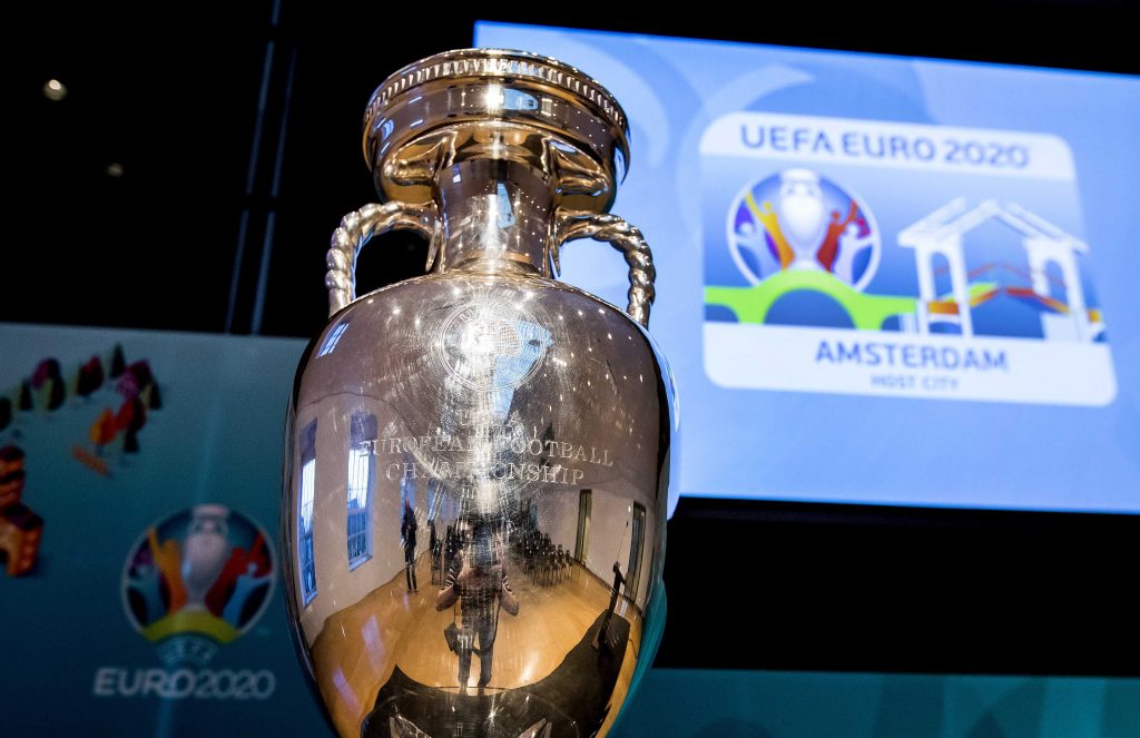 Campionatul European de fotbal de la vară se va desfășura cu spectatori. Bucureștiul trebuie să spună câți oameni primește pe Arena Națională