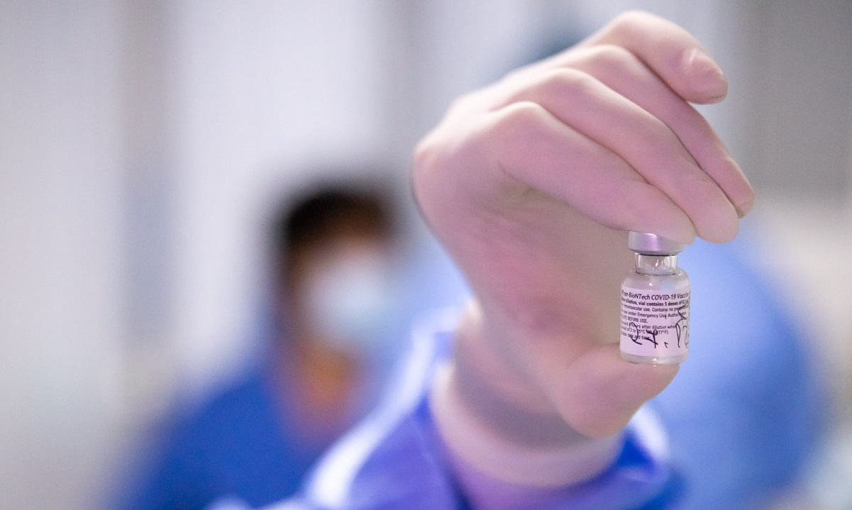 Vaccinarea trebuie să continue pentru a putea depăși pandemia