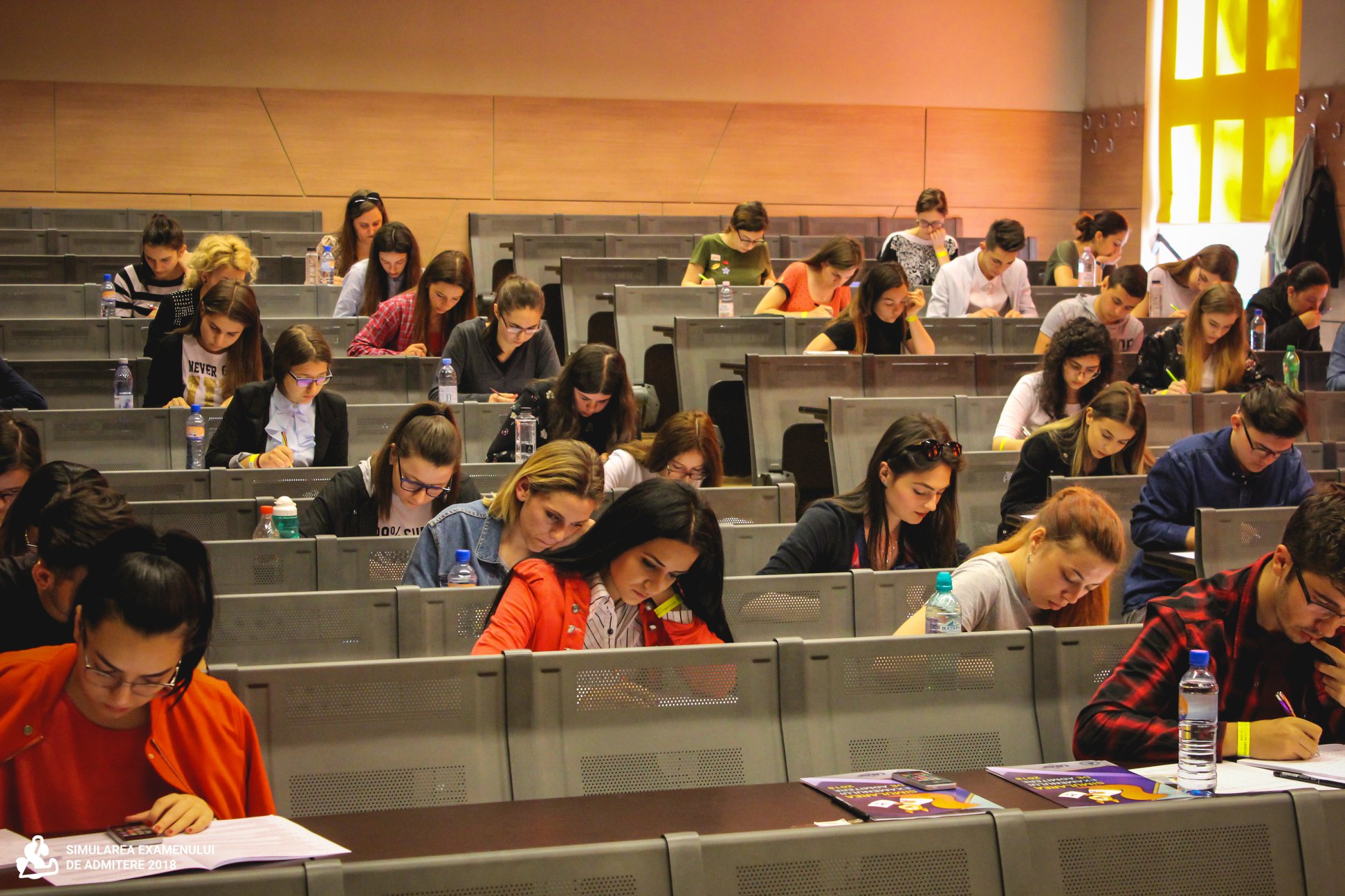 Decanul a decis exmatricularea 45 de studenți din anul I