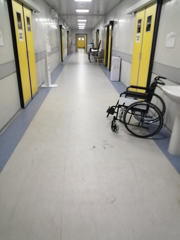 Imagini infioratoare la Spitalul mobil Covid-19 de la Letcani