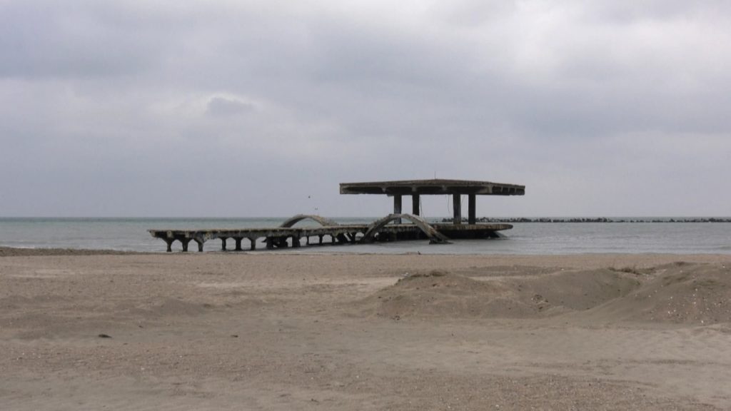 Pasarela Regală din stațiunea Mamaia, la un pas de a fi pierdută definitiv