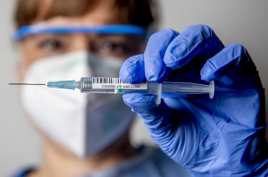 Femeii i s-a spus ca nu se desface o doza de vaccin doar pentru ea