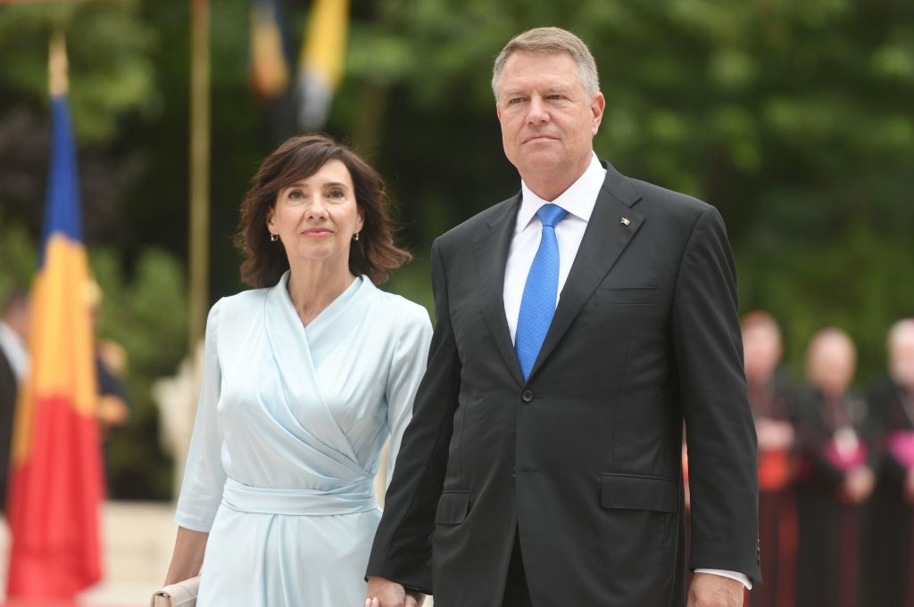 Cum îl cheamă, de fapt, pe preşedintele Klaus Iohannis? Greşeala de care puţini au habar