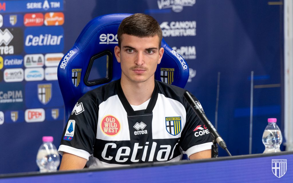 Echipa care ar plăti o avere pentru Valentin Mihăilă. Ce sumă uriaşă s-a oferit pentru fotbalist