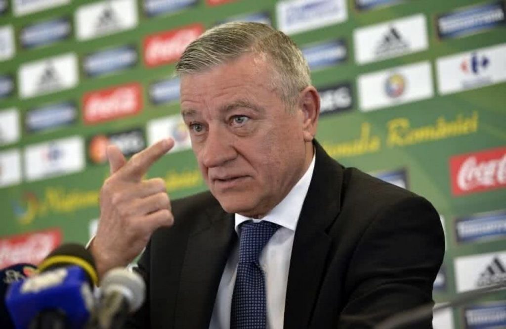 Mircea Sandu a iesit din viata publica