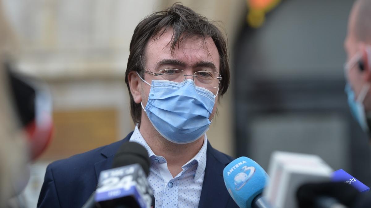 Alin Stoica a discutat cu reprezentatii BOR cu privire la desfasurarea slujbei de Inviere