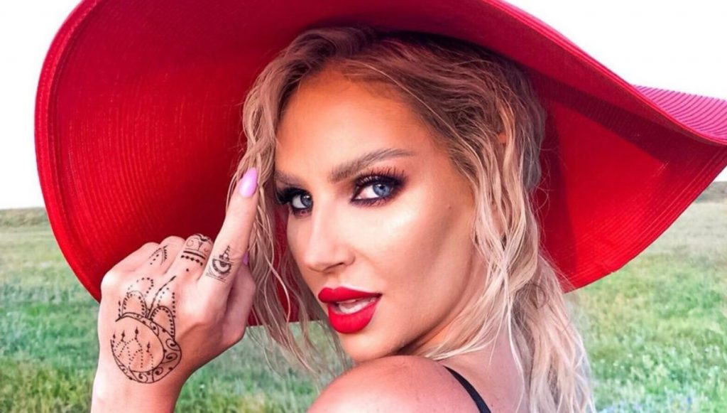 Andreea Bănică, sătulă de haosul din casă. Ce decizie a luat vedeta: „Fug în lume”