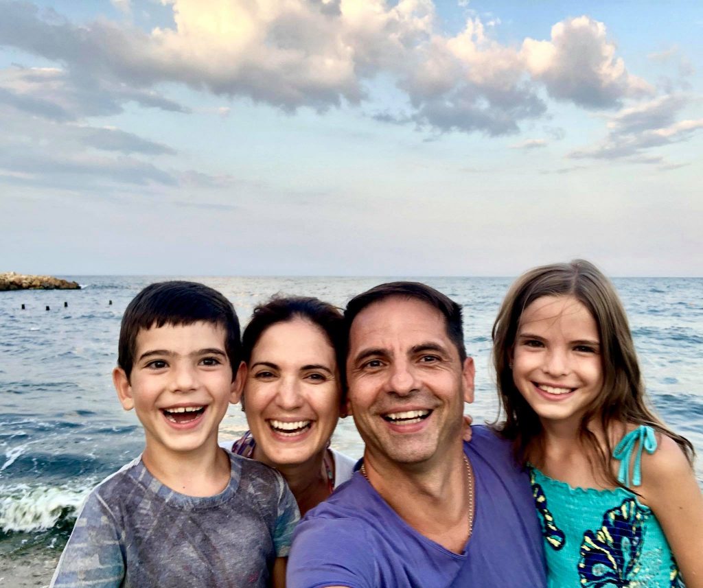 Dan Negru și-a iertat soția de plata chiriei, pentru cabinetul stomatologic. Cum recuperează „regele zgârciților” banii