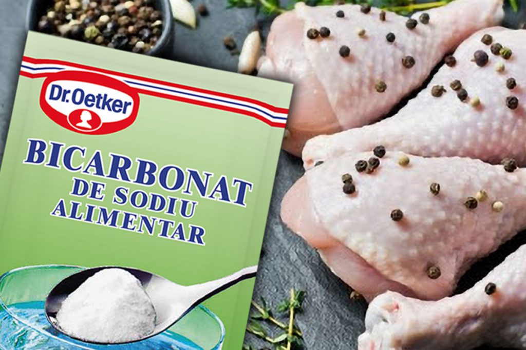 De ce să adaugi bicarbonat de sodiu pe copănelele de pui înainte de a le pune la prăjit. Metoda pe care o vei folosi mereu