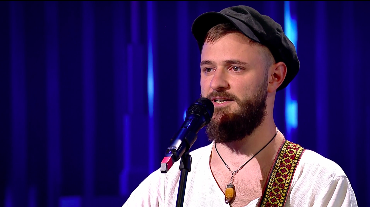 Juratul de la Românii au talent care nu ştie cine este What's Up