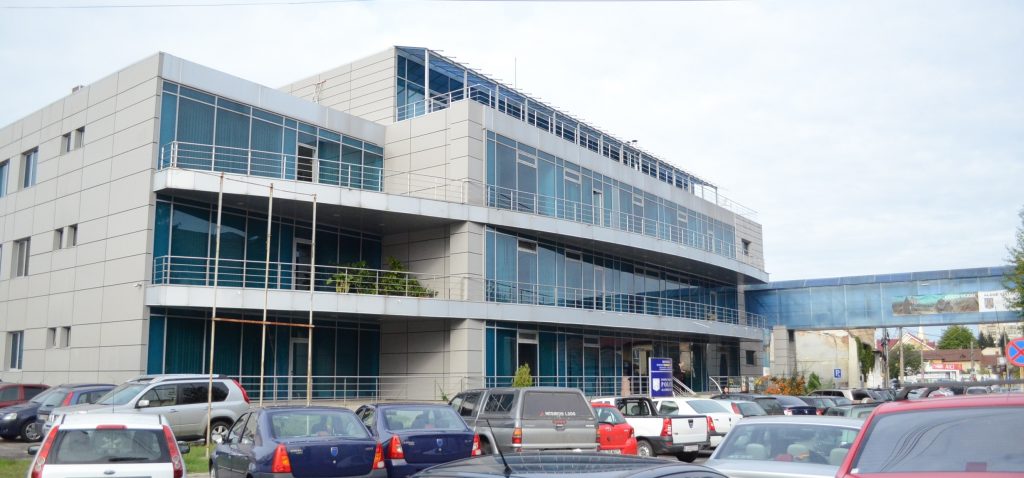 Caz halucinant la IPJ Argeș, care trebuie să plătească daune de 100.000 de lei, fiindcă minuta de condamnare a fost rătăcită