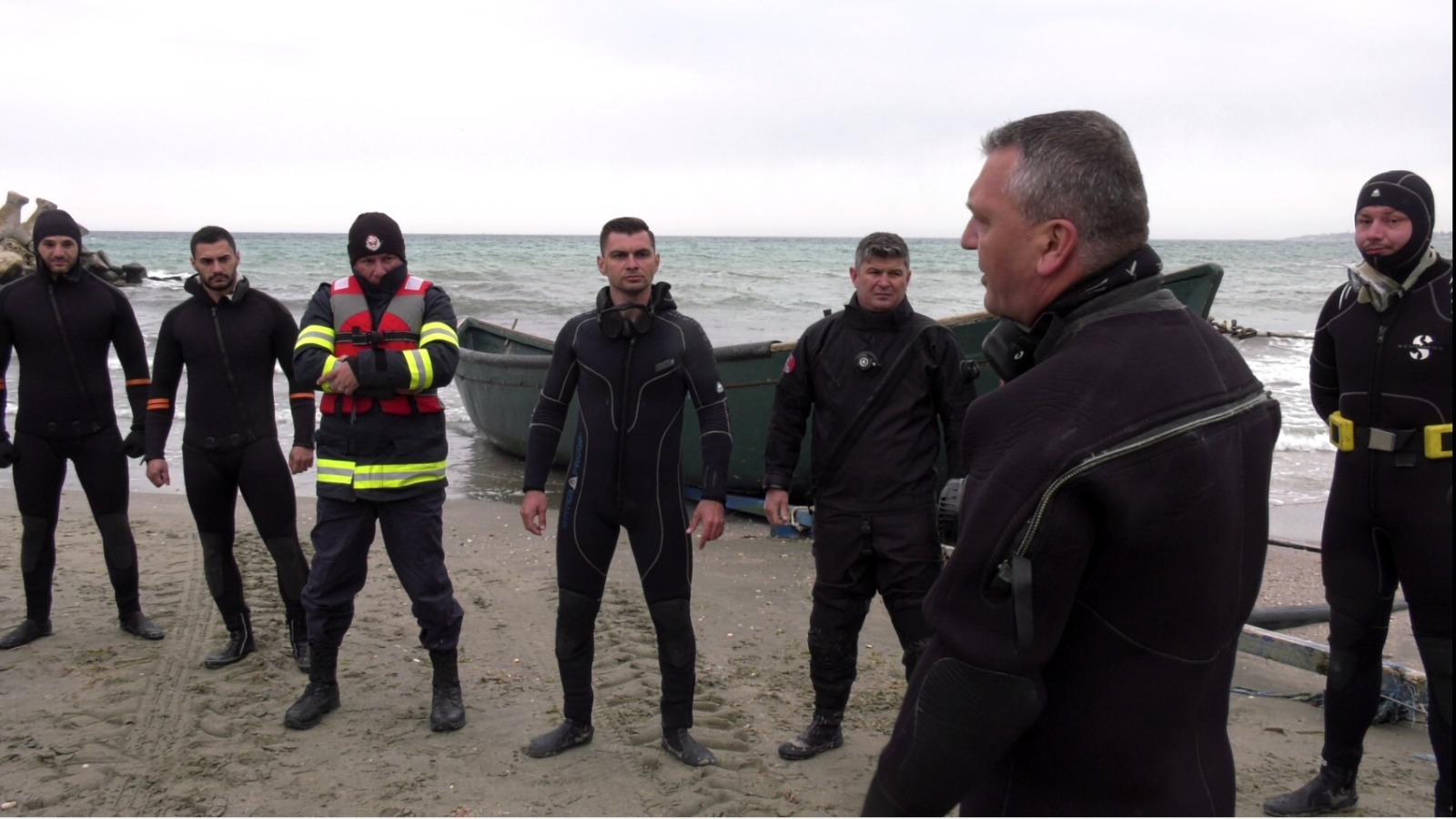 Scafandrii militari, pregatiti de sezonul estival