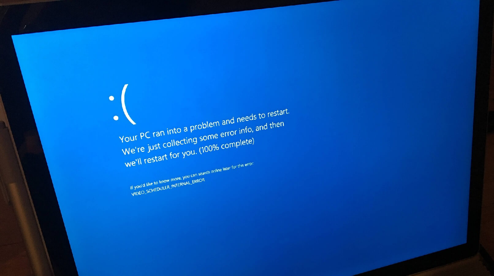 Utilizatorii care au facut actualizarea pot intampina blue-screen