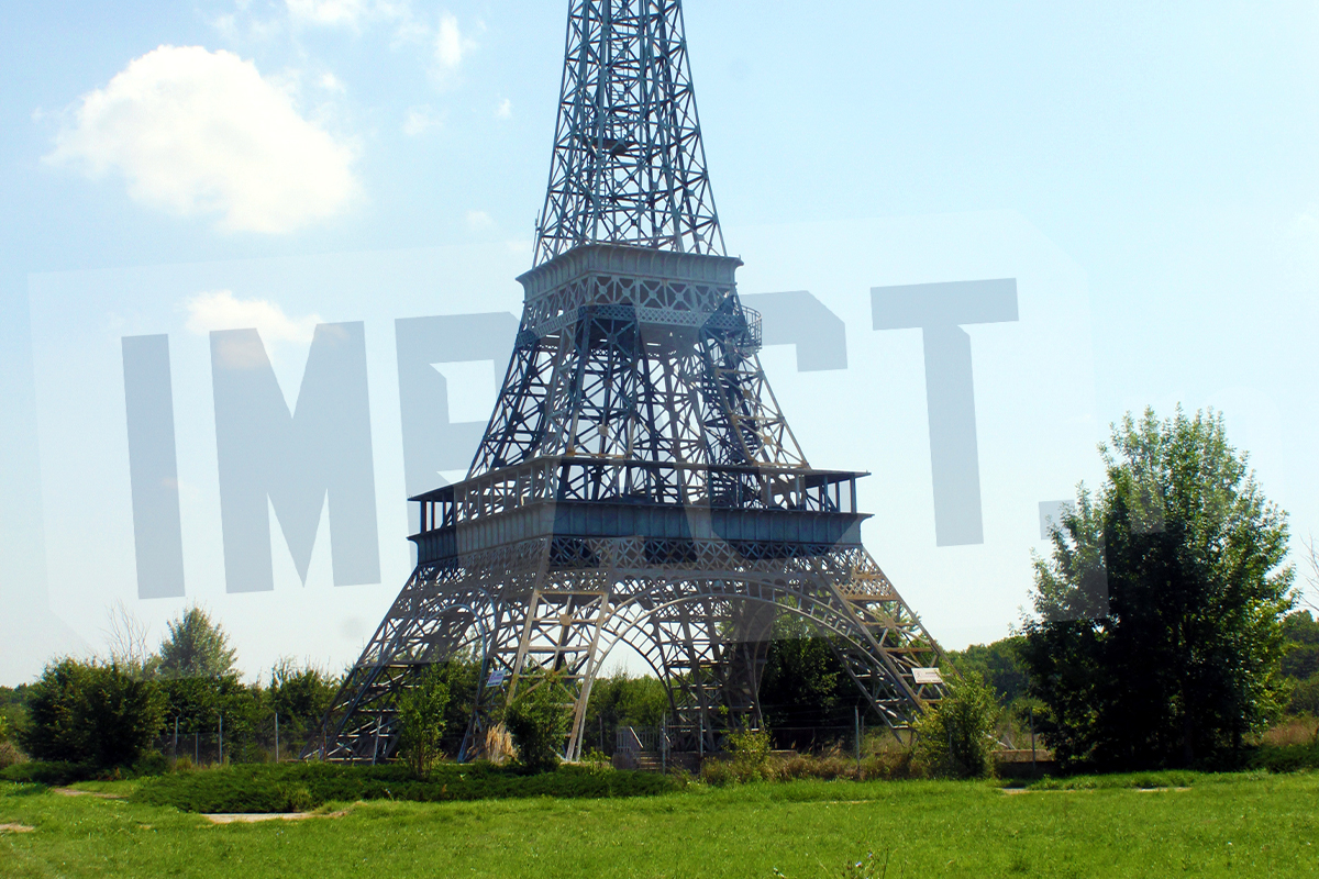 Ce s-a ales de celebrul complex de la Slobozia copiat din serialul Dallas. Care sunt singurele cladiri inca functionale