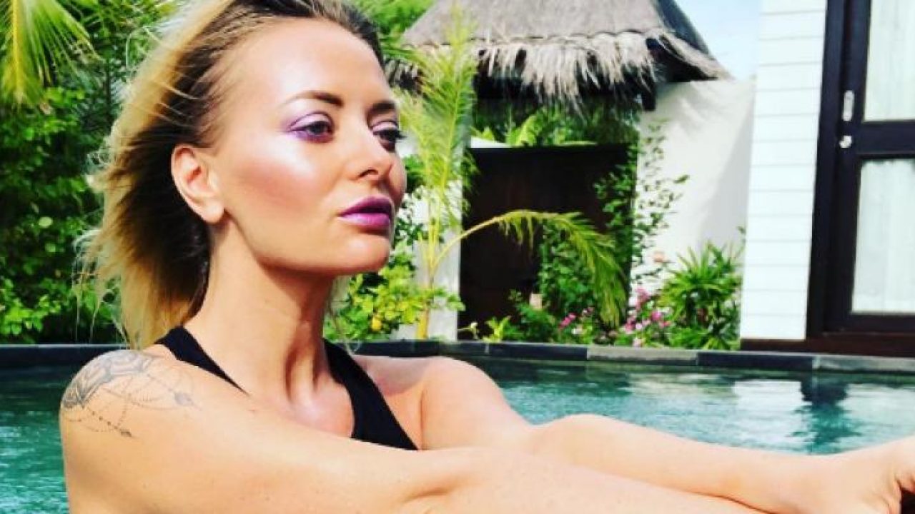 Mama Deliei Matache se scalda in lux la aproape 60 de ani. A platit 4.000 de euro pentru o noapte de cazare