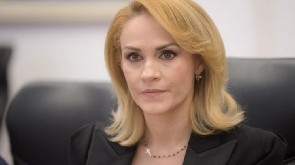 Lucruri neştiute din trecutul Gabrielei Firea. Unde s-a angajat fostul edil al Capitalei, de fapt, după Revoluţie