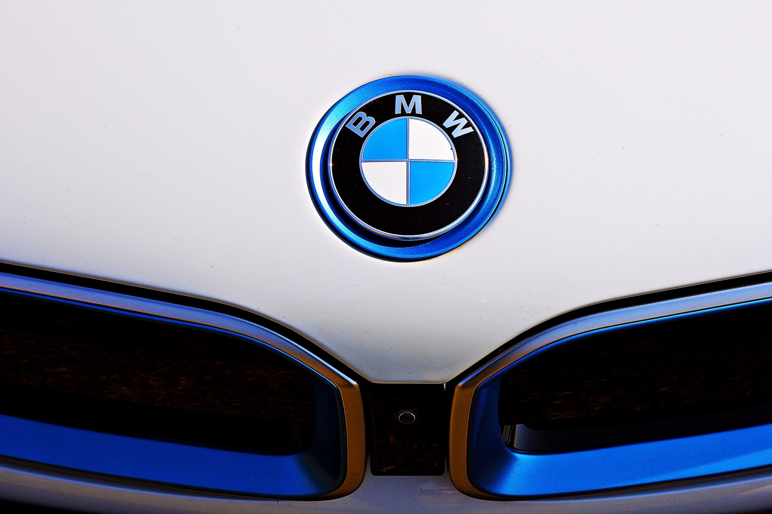 Site-uri pe care poți verifica rapid istoricul unui BMW