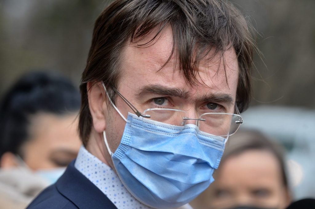 Cum s-ar putea relaxa din nou restricțiile în București. Prefectul Capitalei: ”Vom aştepta 48 de ore până când vom decide”