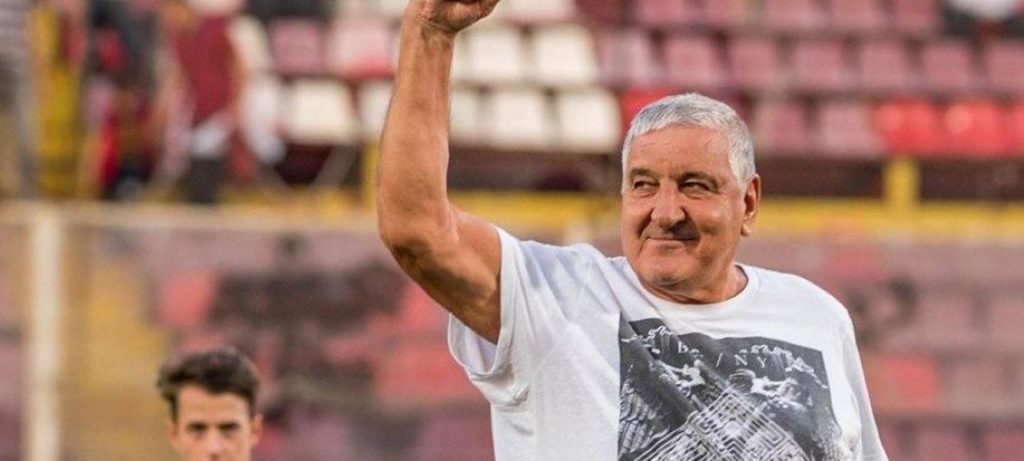 Rică Răducanu, secretul pentru care stadionul Rapid s-a construit atât de repede. Ce le face muncitorilor: ”Asiaticii ăștia mă strigă Superman”