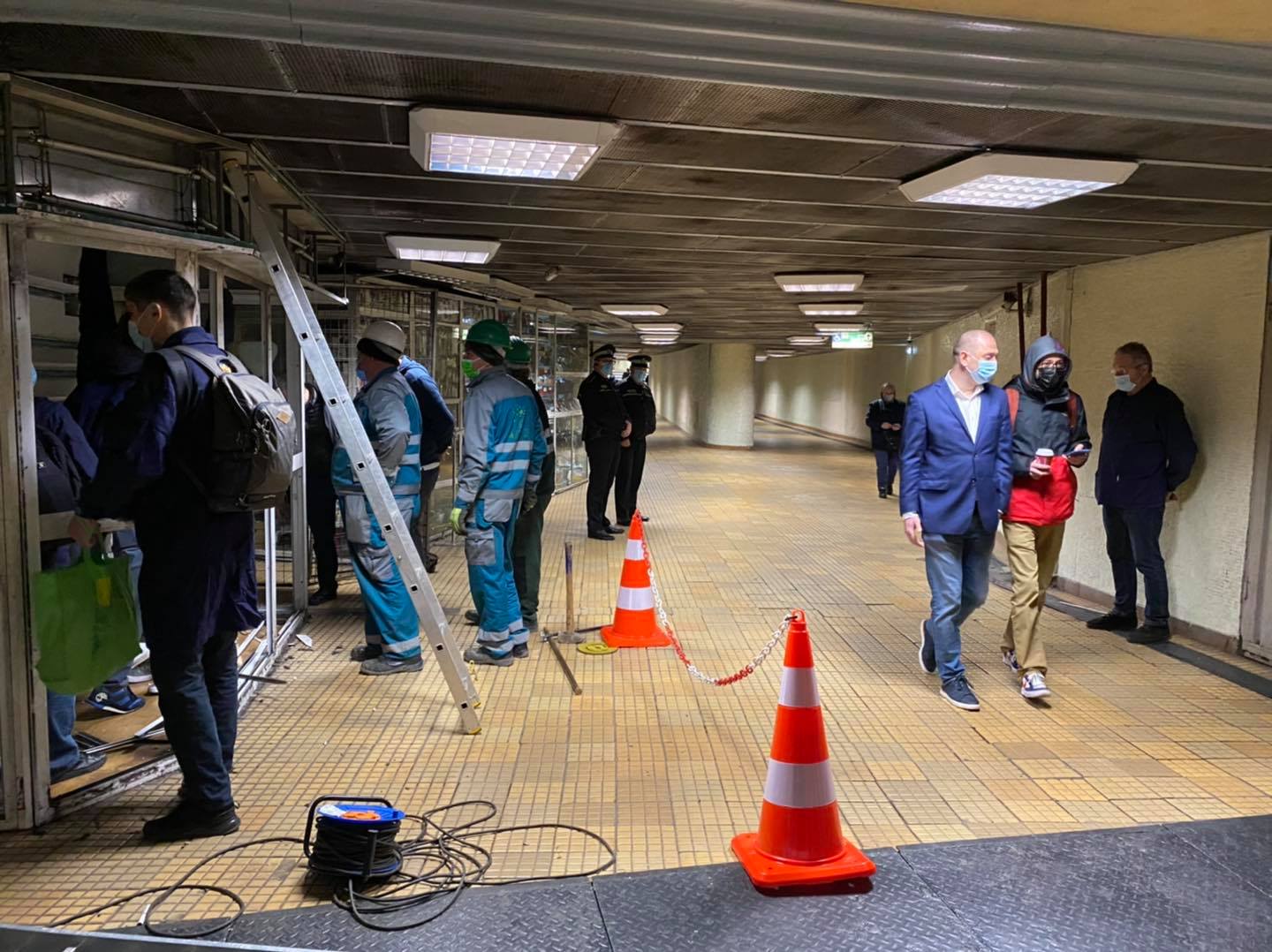 Surpriza pentru bucurestenii care au mers cu metroul miercuri dimineata. Ce s-a intamplat la statia Stefan cel Mare