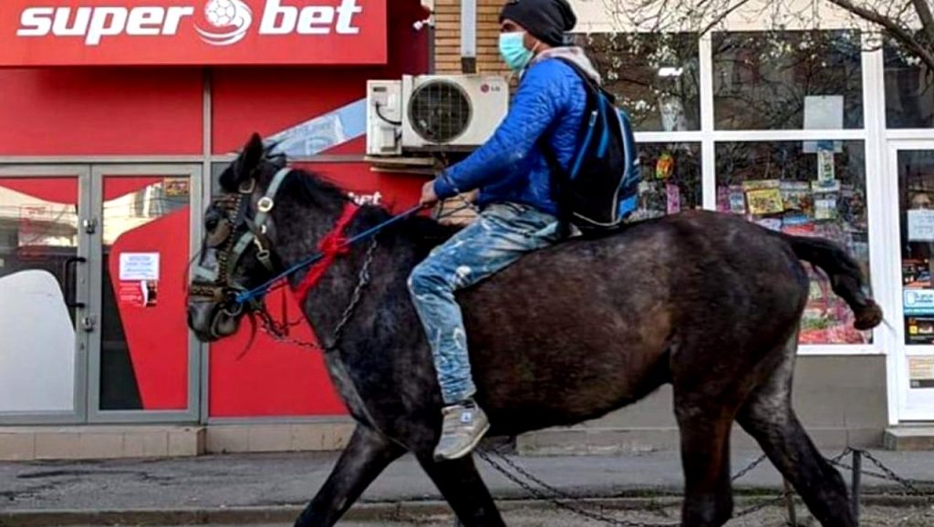 Taticul calaret si-a batut joc de donatiile primite