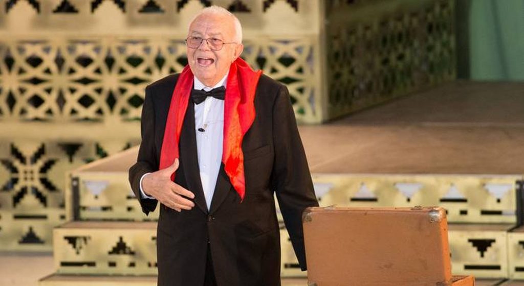 Alexandru Arșinel face o mică avere din închirierea casei de pe litoral. Ce servicii oferă pentru preţul cerut