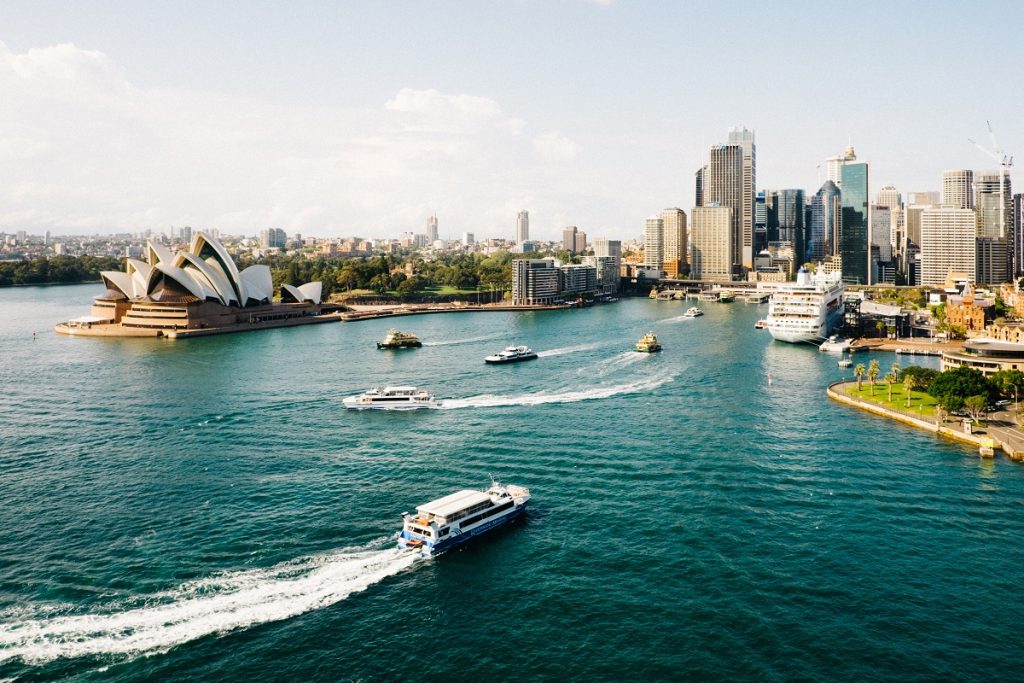Australia vrea să-și țină granițele închise până la jumătatea lui 2022. ”Trebuie să ne apărăm modul de viață”