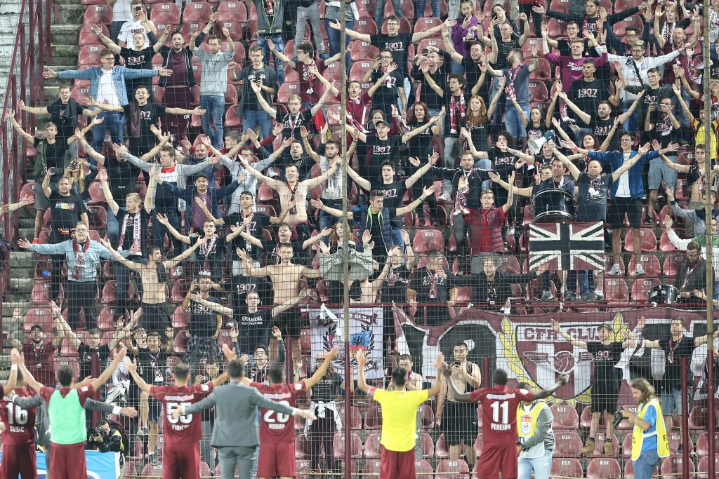 Când vor reveni spectatorii pe stadion. Data anunțată de premierul Cîțu. Super veste pentru români