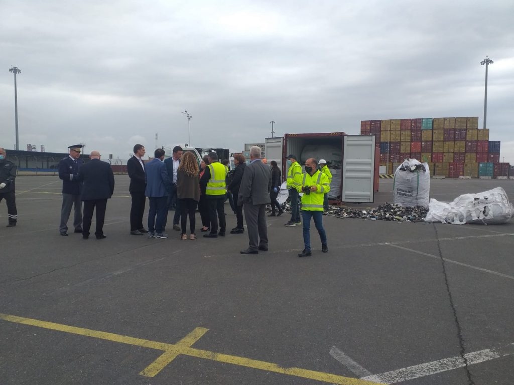 Ministrul Mediului nu vrea să pună stop importurilor de deșeuri neutilizabile