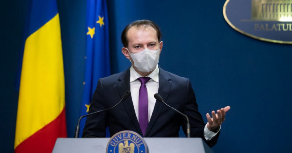Premierul Florin Cîțu, despre renunţarea la anumite restricţii. Ce se întâmplă cu masca de protecţie de la 1 iunie