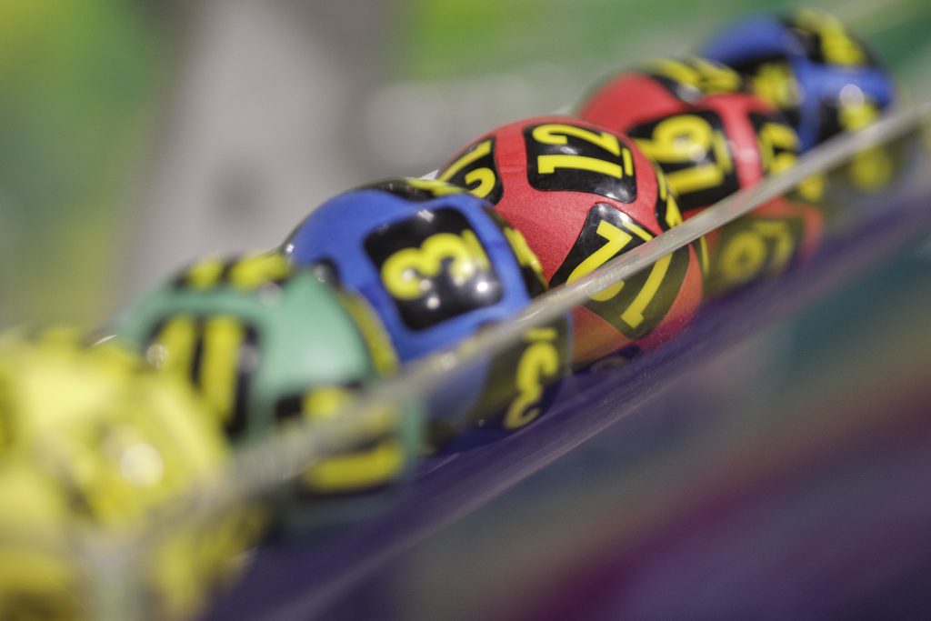 Rezultate LOTO 6 din 49. Numerele extrase duminică, 20 mai 2021 inclusiv pentru Joker și Noroc – LIVE