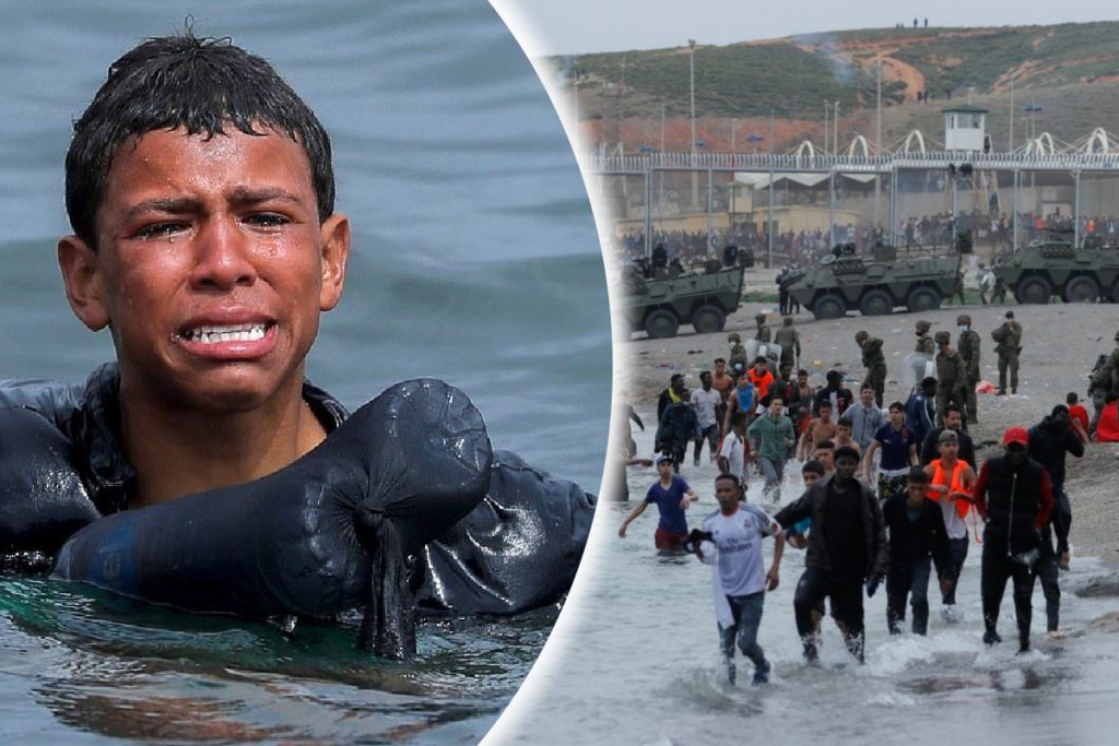 Un tânăr emigrant din Maroc ajunge pe tărâm spaniol cu ajutorul unor sticle goale de plastic. Imaginile disperării fac înconjurul lumii