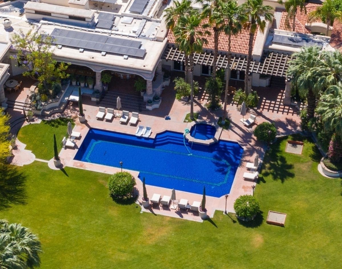 Unde locuieste acum Bill Gates, dupa despartirea de Melinda. Locul perfect in care se poate ascunde de oricine