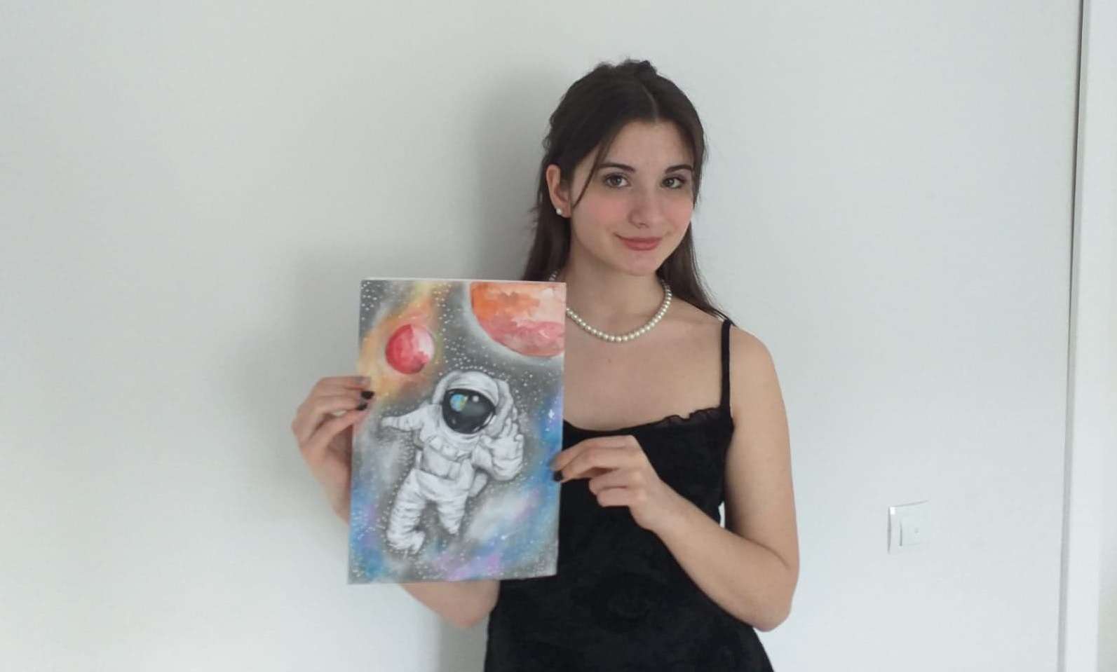 O româncă de 14 ani a impresionat NASA